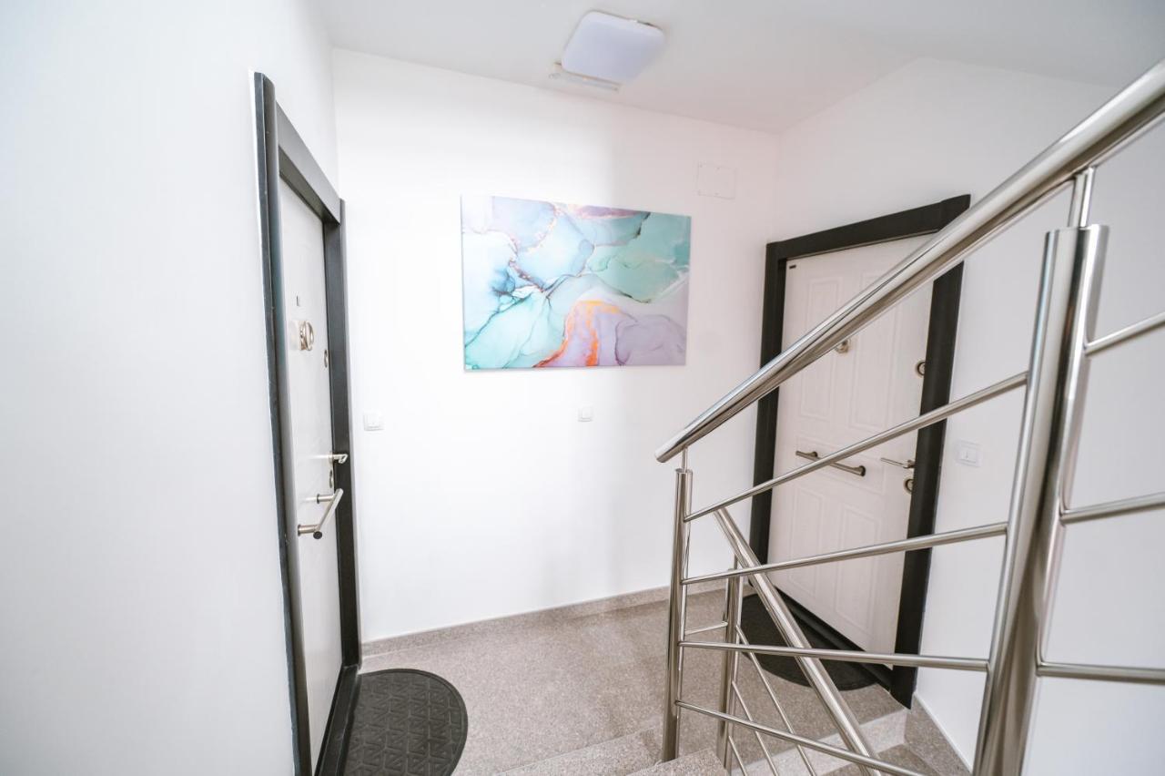 Mikonos Apartman Surčin Екстериор снимка